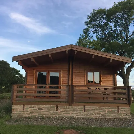 Redwood Lodge Ludlow Exterior photo